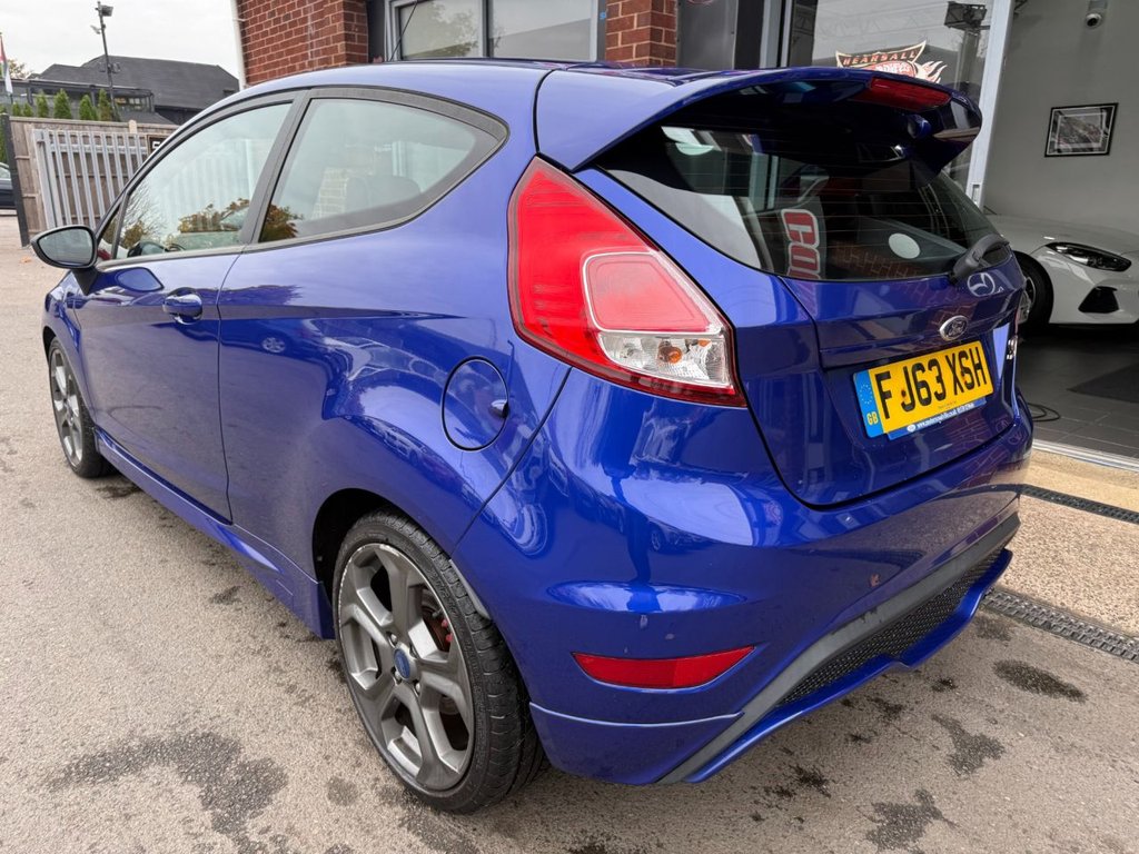 Used Ford Fiesta 2013 for sale - 76640569: Photo 7