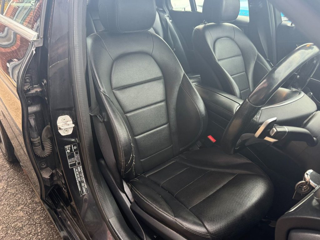 Used Mercedes-Benz C Class 2014 for sale - 76640566: Photo 14