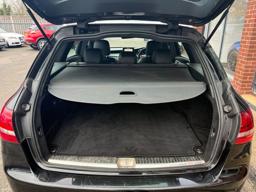 Used Mercedes-Benz C Class 2014 for sale - 76640566: Photo 26