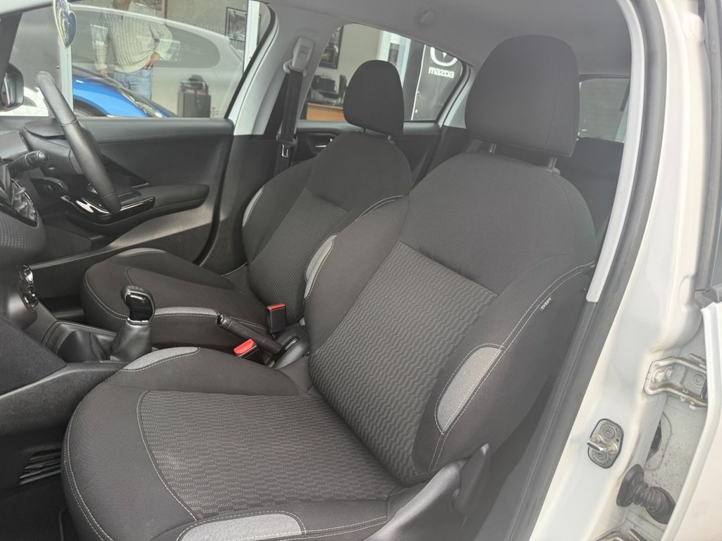 Used Peugeot 208 2016 for sale - 76147945: Photo 16