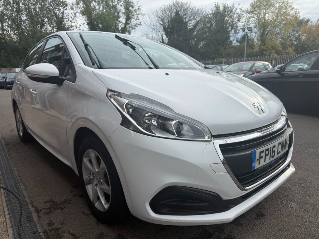 Used Peugeot 208 2016 for sale - 76147945: Photo 4
