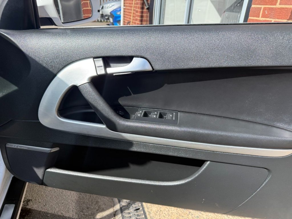 Used Audi A3 Cabriolet 2010 for sale - 76640594: Photo 22