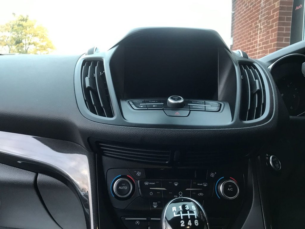 Used Ford Kuga 2018 for sale - 76640587: Photo 25