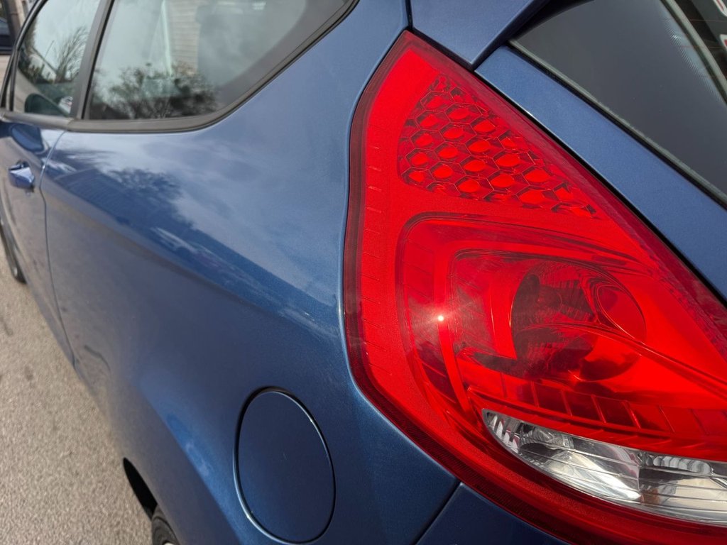 Used Ford Fiesta 2009 for sale - 76640589: Photo 11