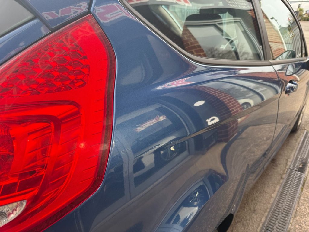 Used Ford Fiesta 2009 for sale - 76640589: Photo 12