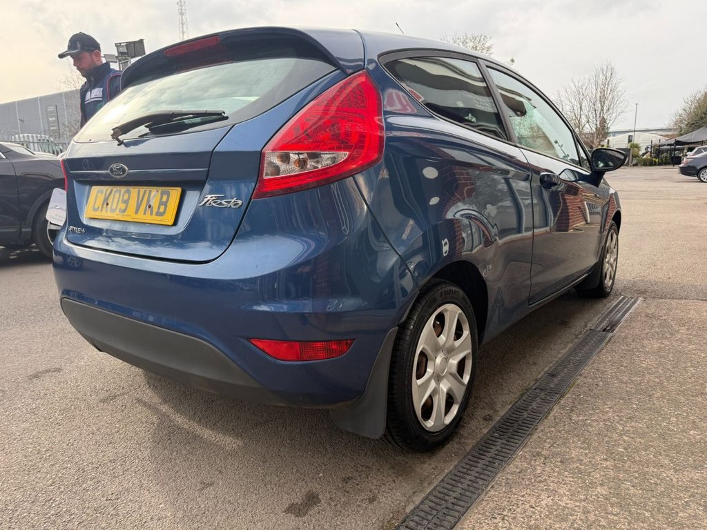 Used Ford Fiesta 2009 for sale - 76640589: Photo 6