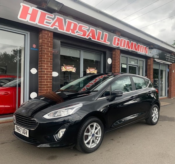 Used Ford Fiesta 2017 for sale - 75005354: Photo 1