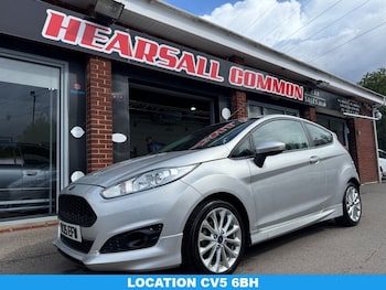 Used Ford Fiesta 2015 for sale - 75923699: Photo