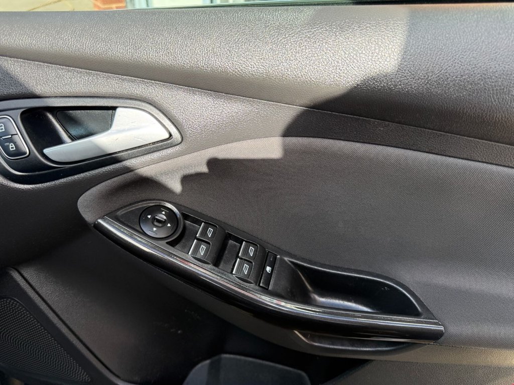 Used Ford Focus 2017 for sale - 77897633: Photo 18