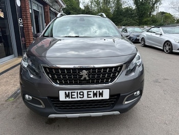 Used Peugeot 2008 2019 for sale - 79032250: Photo