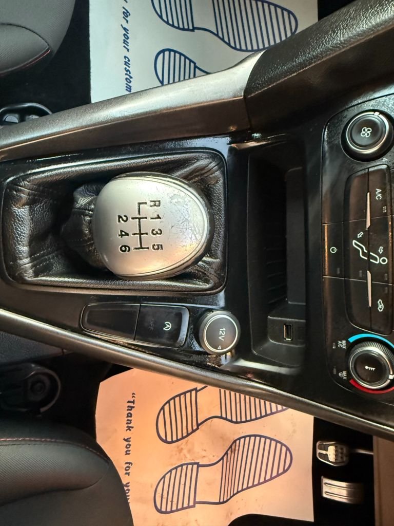 Used Ford Focus 2017 for sale - 76655247: Photo 16