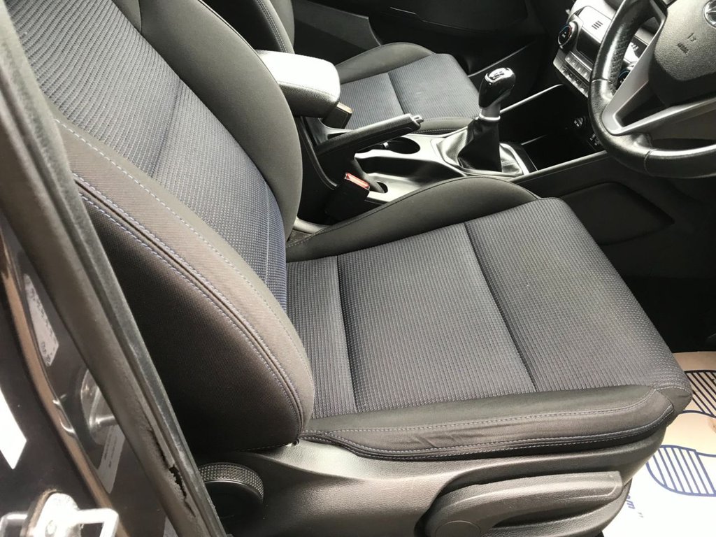 Used Hyundai TUCSON 2018 for sale - 76640489: Photo 16