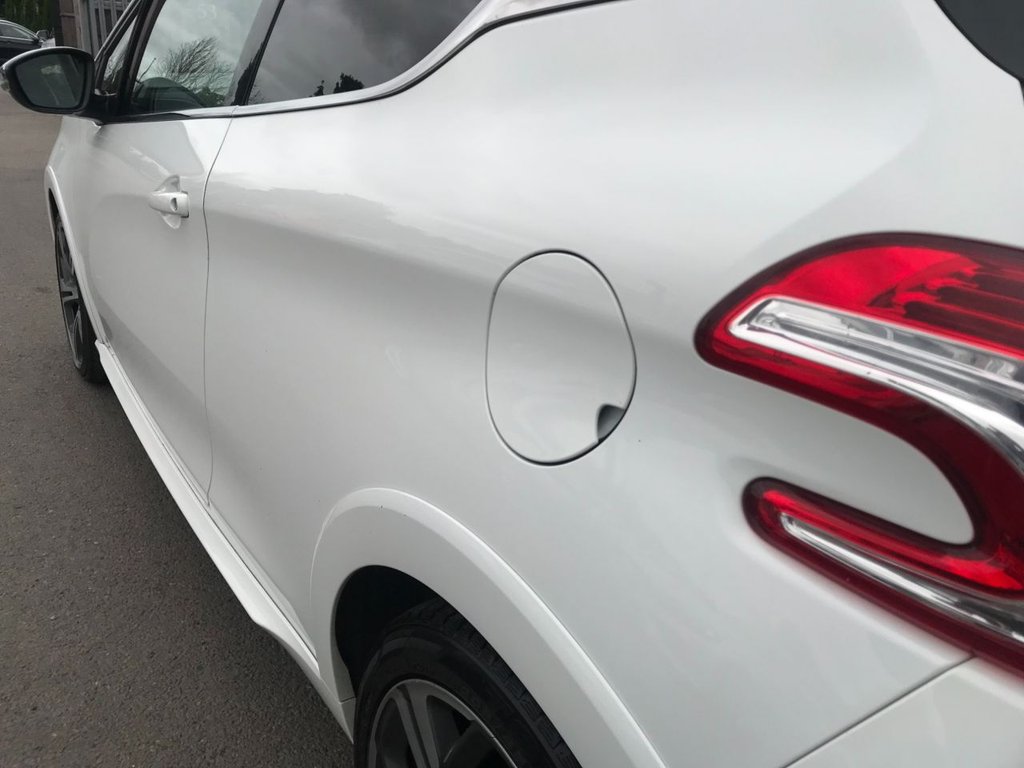 Used Peugeot 208 2013 for sale - 76640486: Photo 9