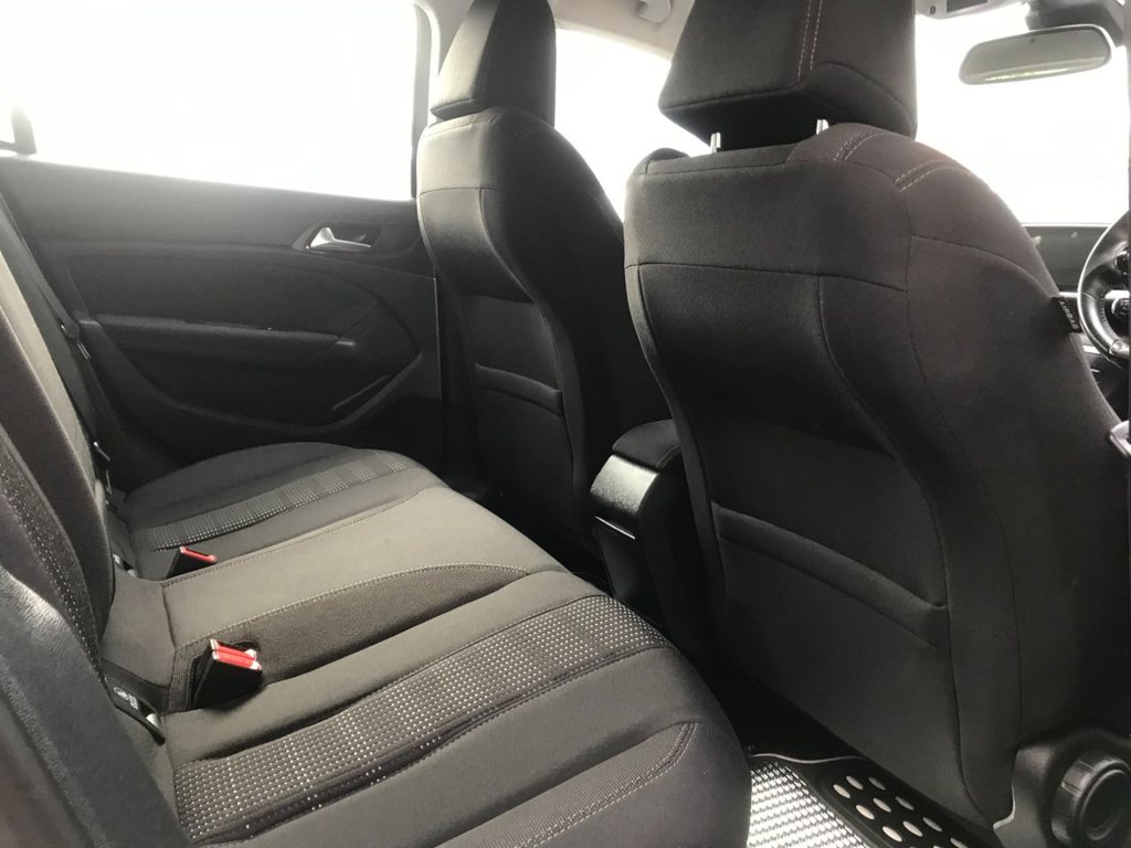 Used Peugeot 308 2016 for sale - 76640483: Photo 15