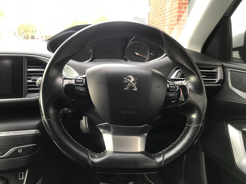 Used Peugeot 308 2016 for sale - 76640483: Photo 23