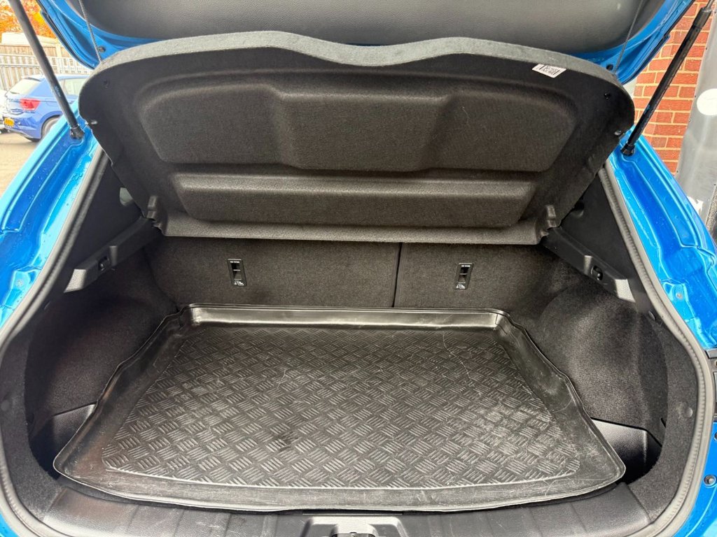 Used Nissan Qashqai 2017 for sale - 77199847: Photo 21