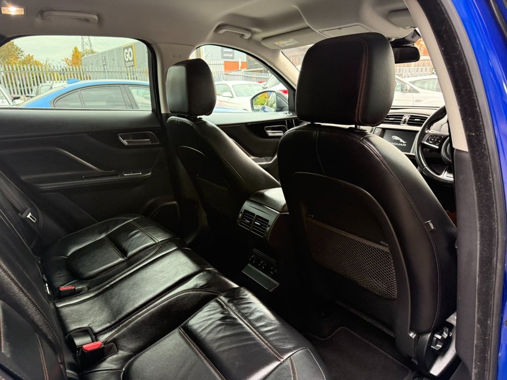 Used Jaguar F-Pace 2017 for sale - 76640522: Photo 10