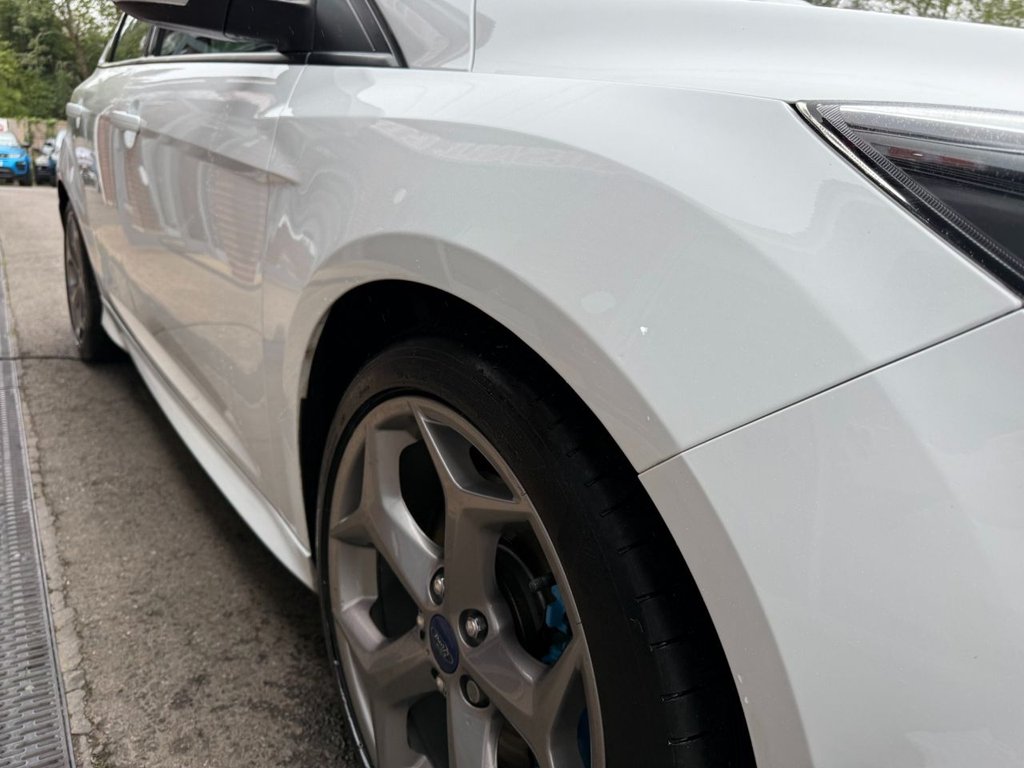 Used Ford Focus 2016 for sale - 76640524: Photo 10