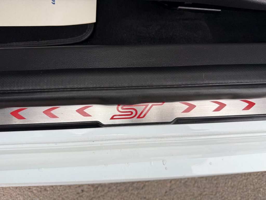 Used Ford Focus 2016 for sale - 76640524: Photo 23