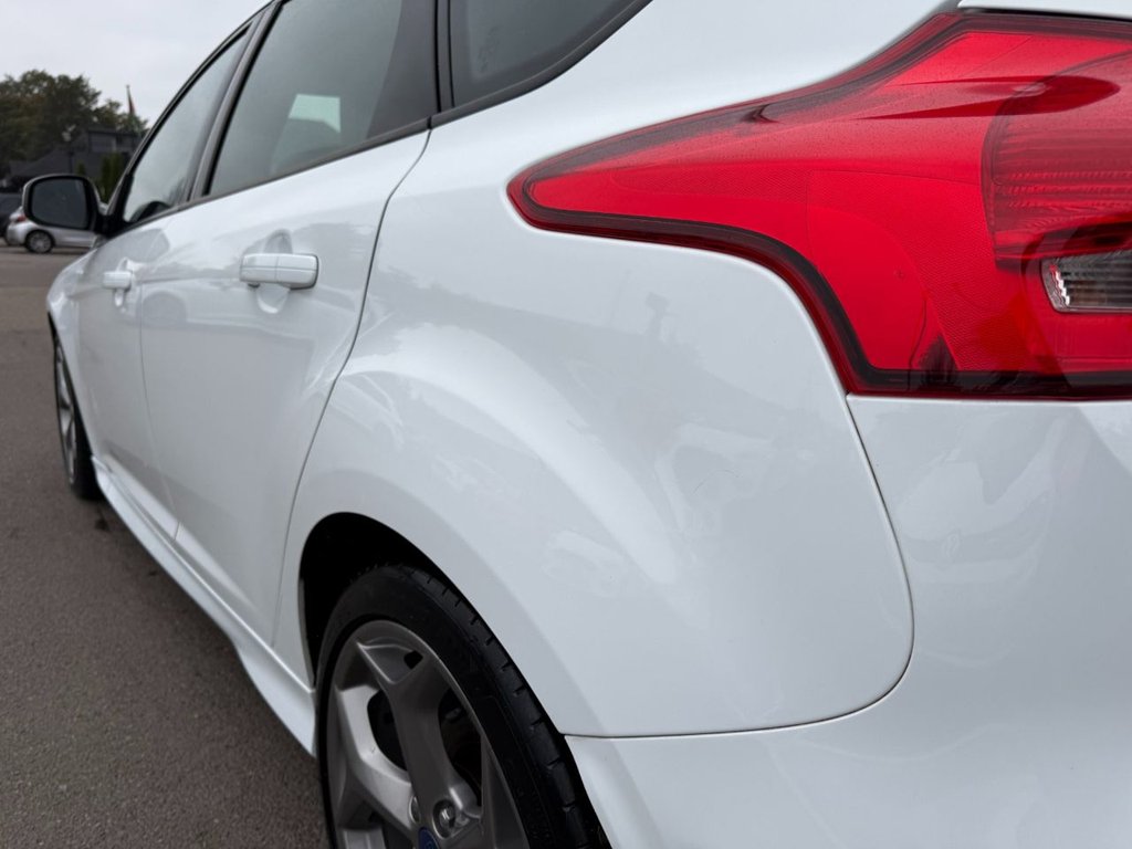 Used Ford Focus 2016 for sale - 76640524: Photo 8