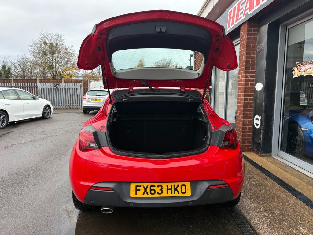 Used Vauxhall Astra GTC 2013 for sale - 76640528: Photo 11