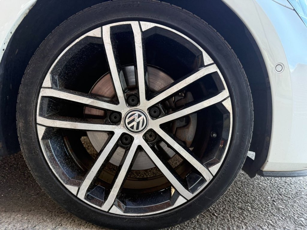 Used Volkswagen Golf 2013 for sale - 76640530: Photo 20