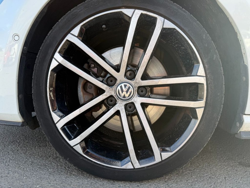 Used Volkswagen Golf 2013 for sale - 76640530: Photo 21