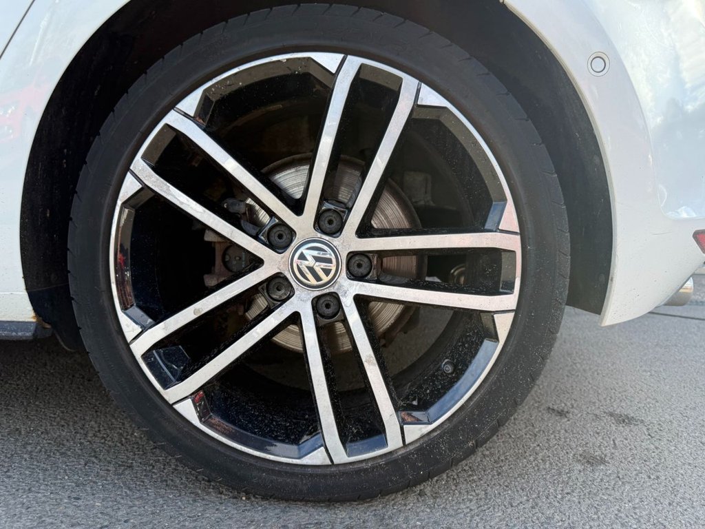 Used Volkswagen Golf 2013 for sale - 76640530: Photo 22