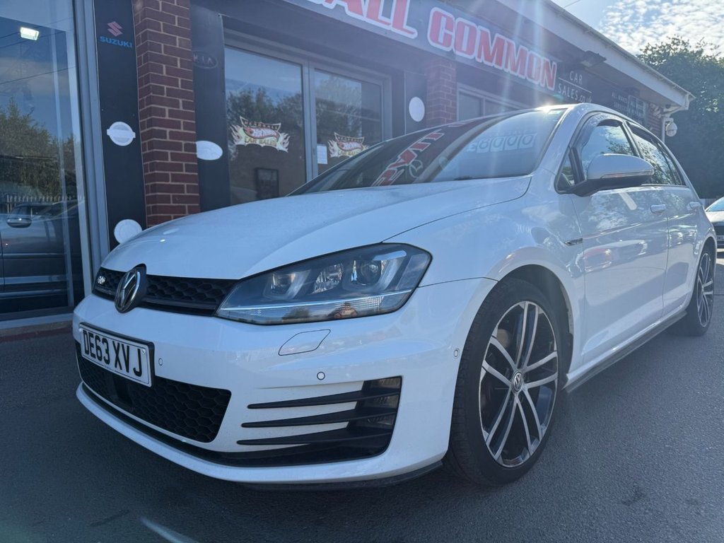 Used Volkswagen Golf 2013 for sale - 76640530: Photo 3