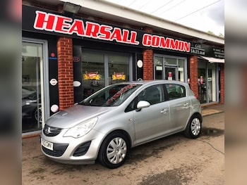 Vauxhall - Corsa