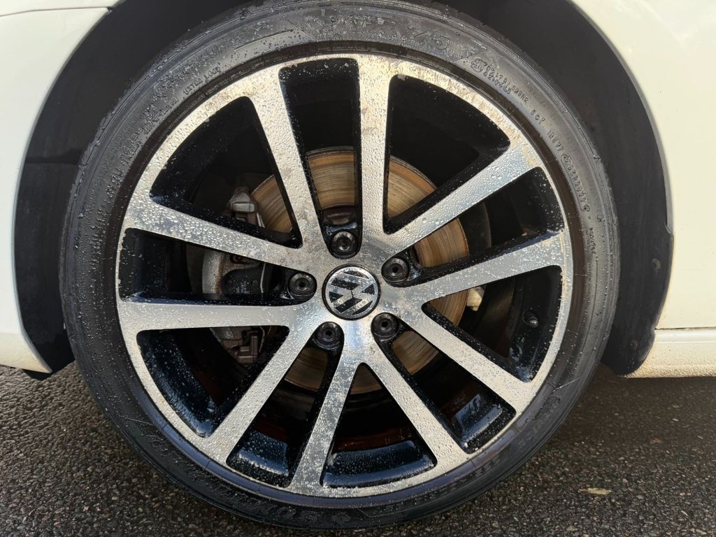 Used Volkswagen Golf 2012 for sale - 76640532: Photo 31