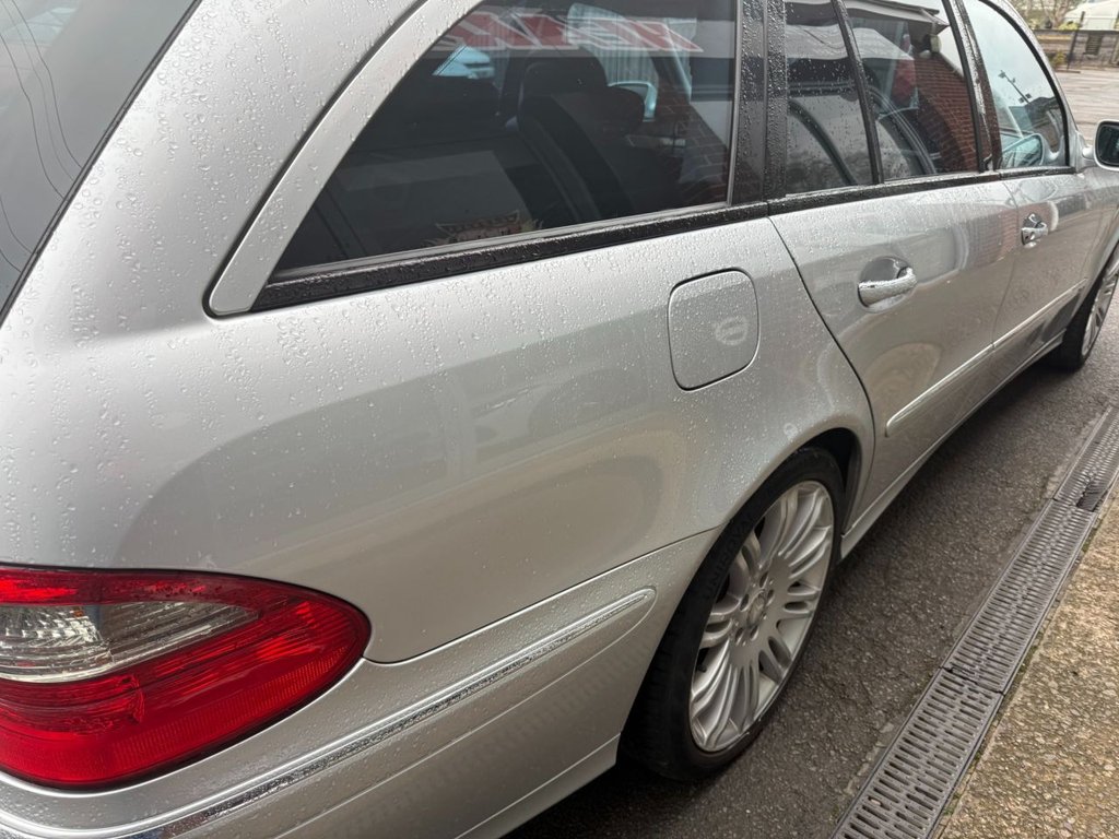 Used Mercedes-Benz E Class 2008 for sale - 77408731: Photo 10