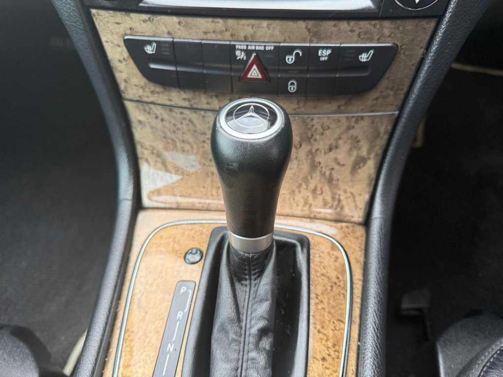 Used Mercedes-Benz E Class 2008 for sale - 77408731: Photo 24