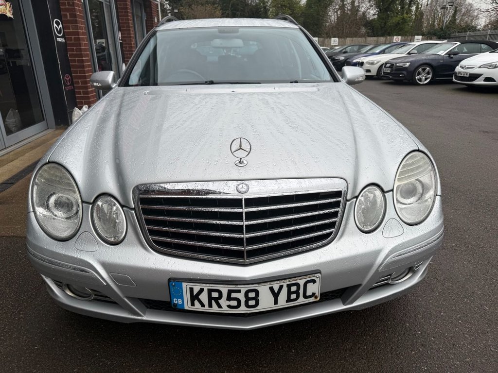 Used Mercedes-Benz E Class 2008 for sale - 77408731: Photo 9