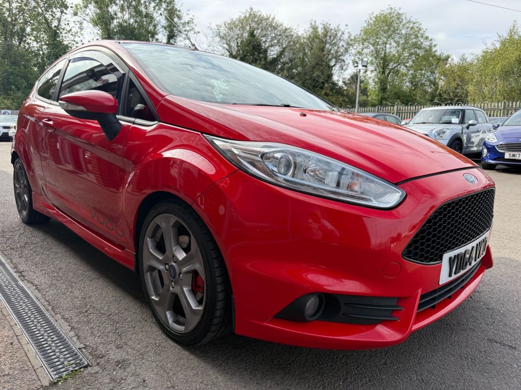 Used Ford Fiesta 2014 for sale - 76640535: Photo 4