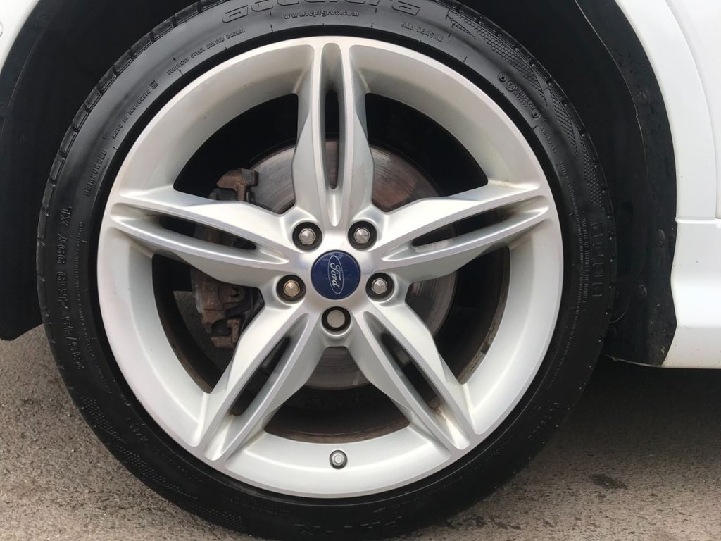 Used Ford Kuga 2014 for sale - 76640538: Photo 25