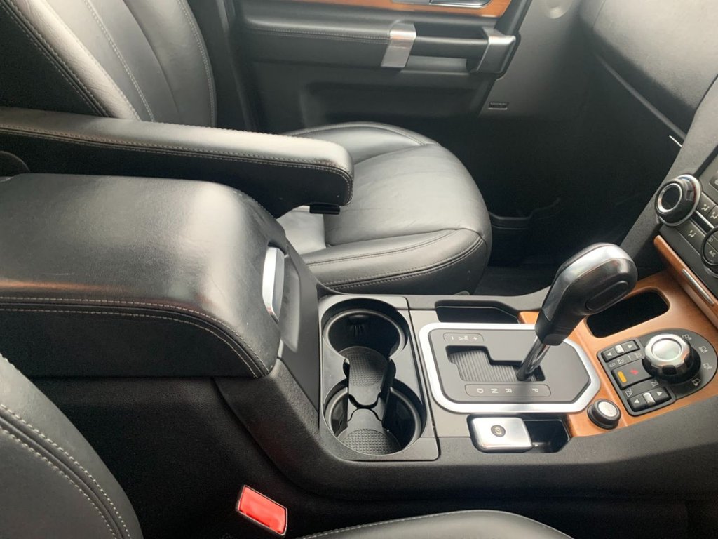 Used Land Rover Discovery 2010 for sale - 76640541: Photo 16