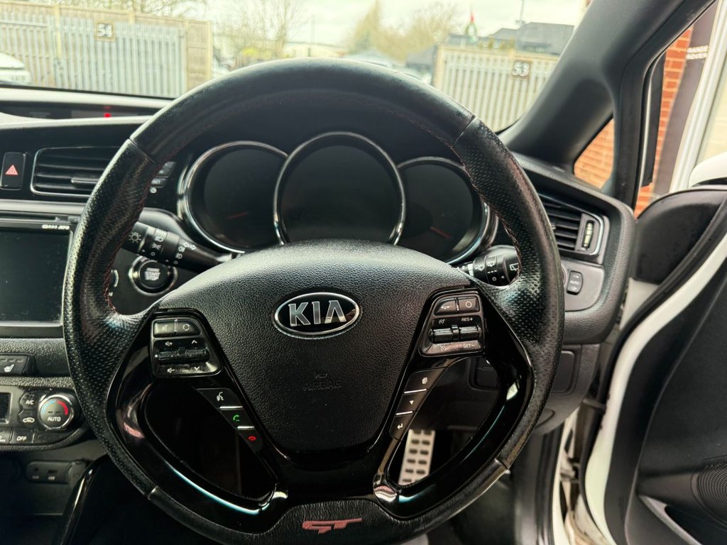 Used Kia Pro Ceed 2015 for sale - 77341712: Photo 16