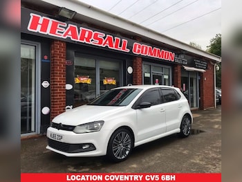 Used Volkswagen Polo 2015 for sale - 76640563: Photo