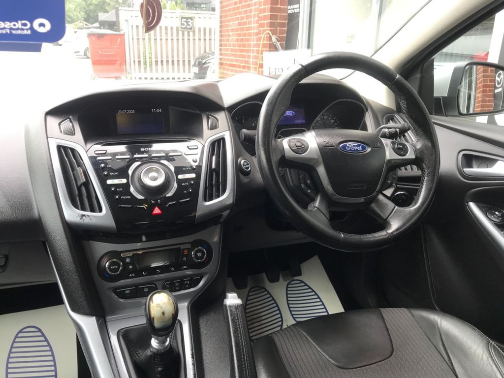 Used Ford Focus 2012 for sale - 76640567: Photo 11