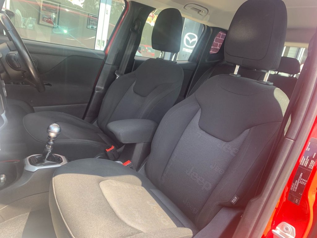 Used Jeep Renegade 2016 for sale - 76640570: Photo 11