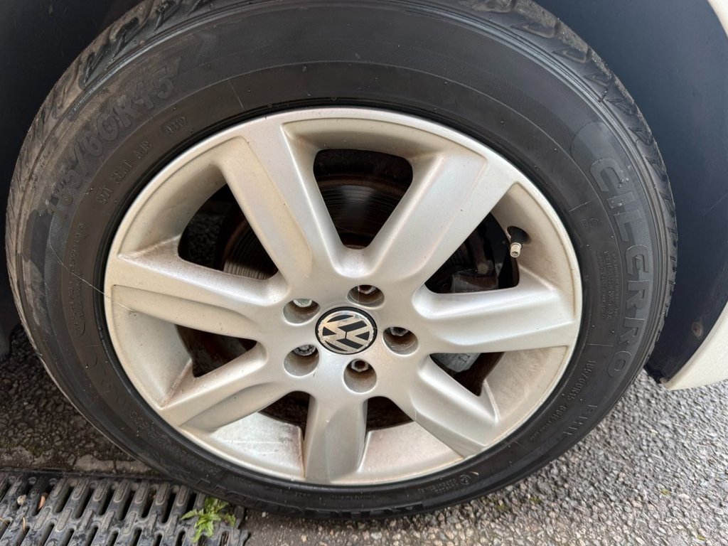 Used Volkswagen Polo 2011 for sale - 78068571: Photo 22