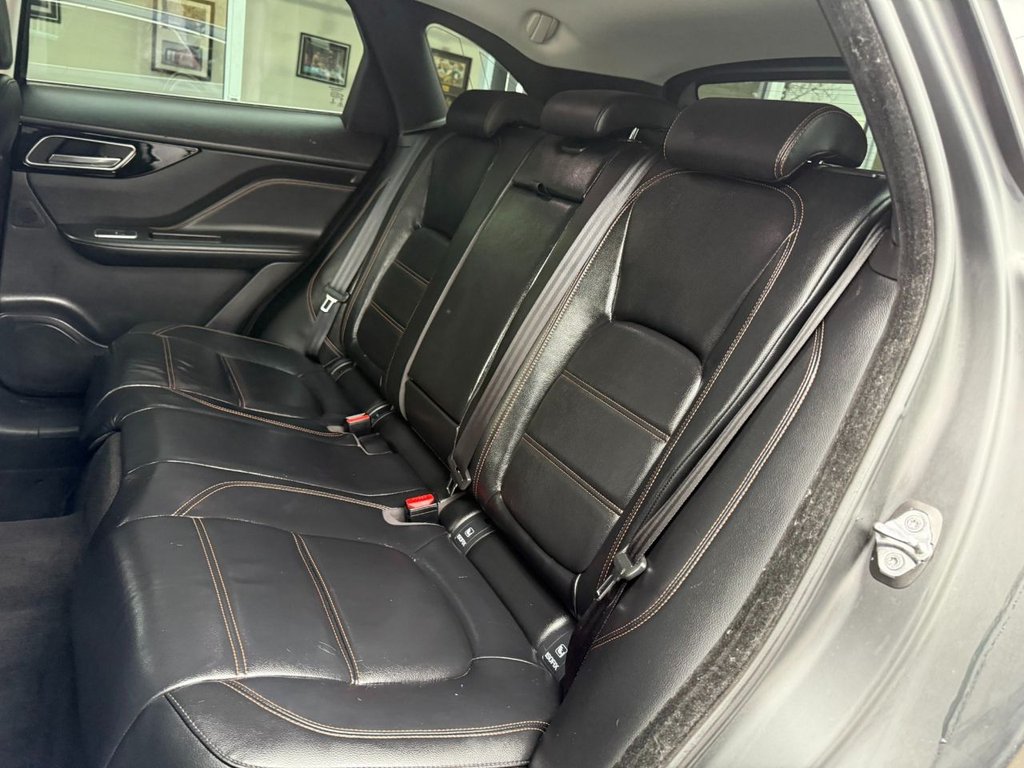 Used Jaguar F-Pace 2017 for sale - 77026899: Photo 9