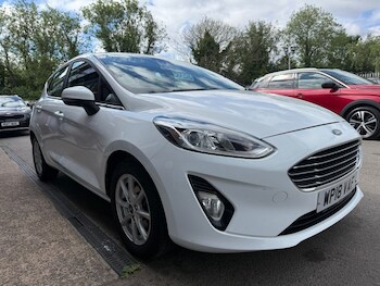 Used Ford Fiesta 2018 for sale - 79072660: Photo