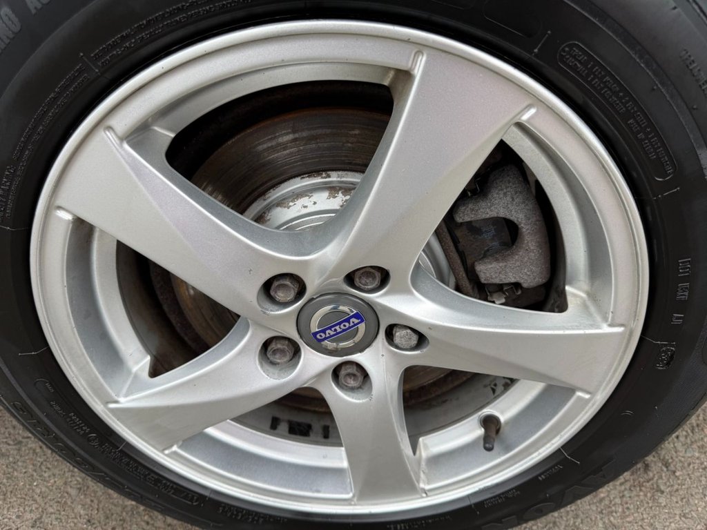 Used Volvo V60 2016 for sale - 77976504: Photo 33