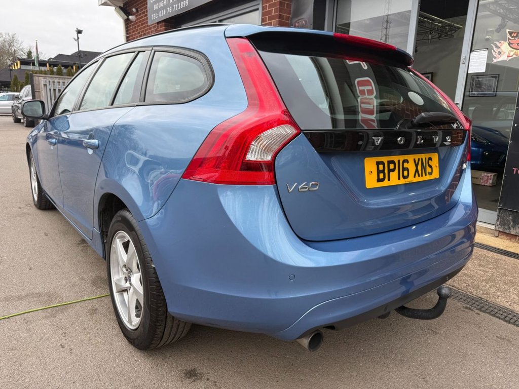 Used Volvo V60 2016 for sale - 77976504: Photo 4