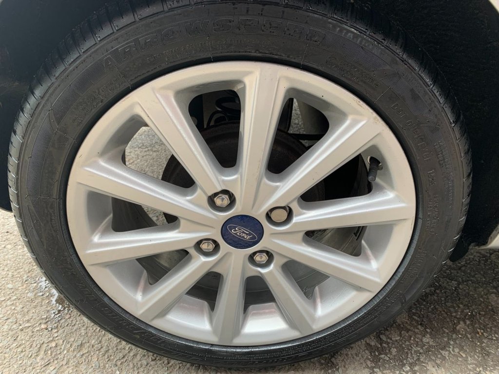 Used Ford Fiesta 2015 for sale - 76640481: Photo 12