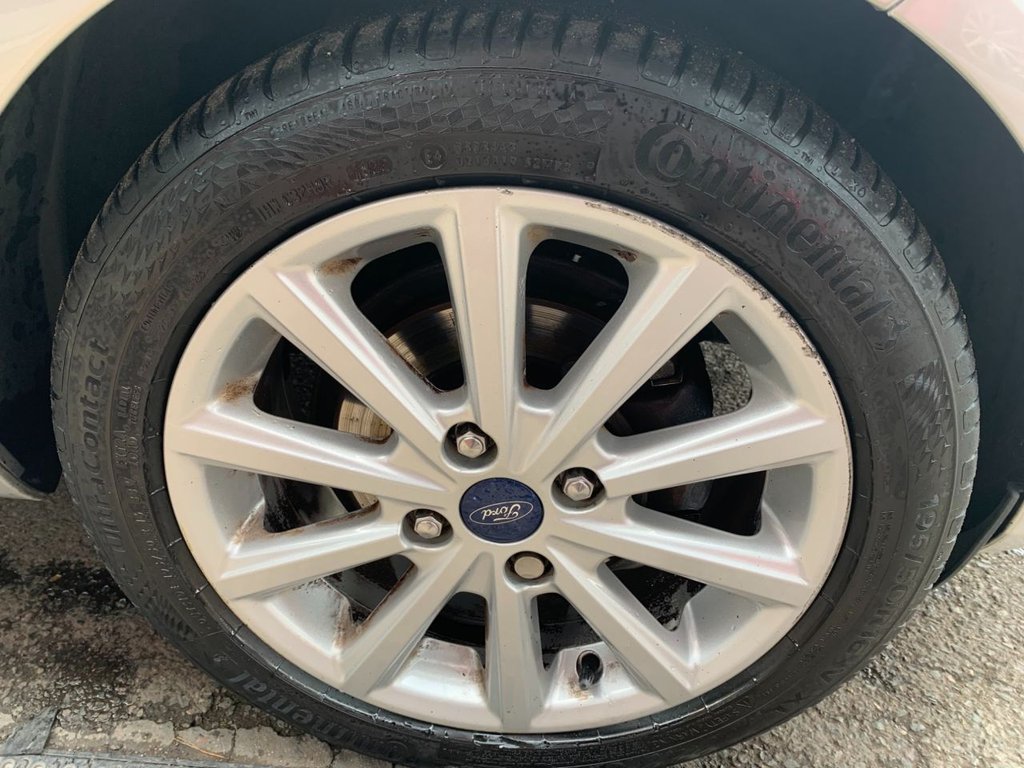 Used Ford Fiesta 2015 for sale - 76640481: Photo 13