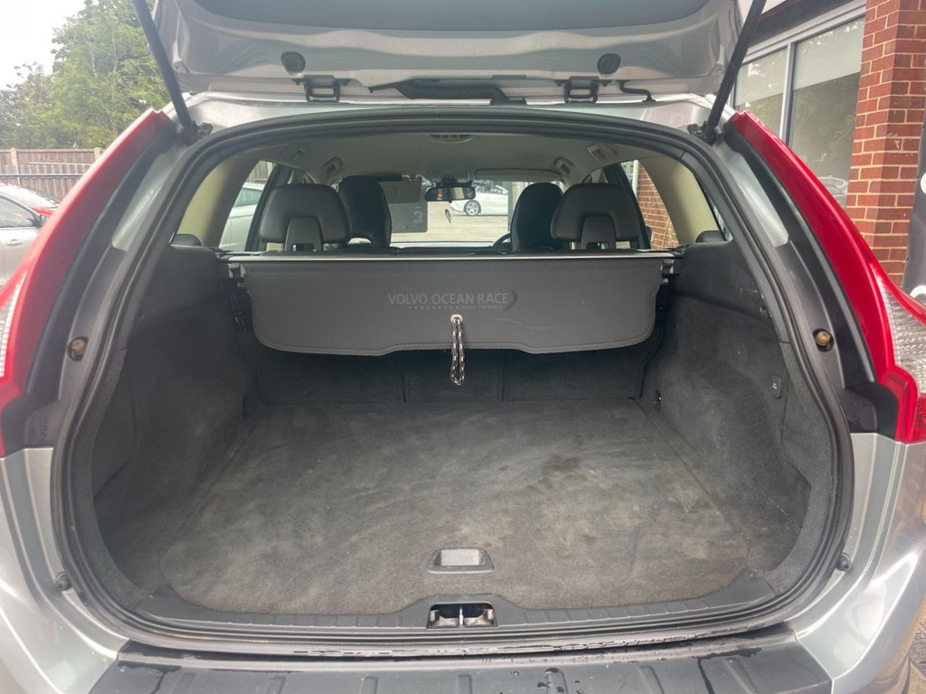 Used Volvo XC60 2012 for sale - 76640499: Photo 16