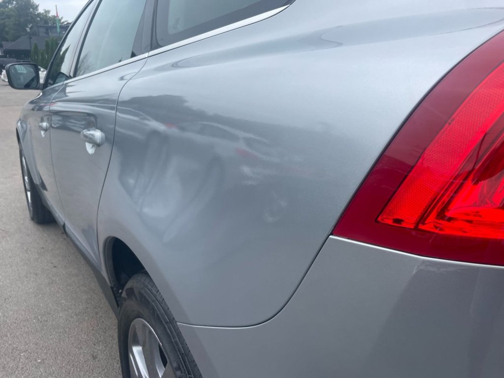 Used Volvo XC60 2012 for sale - 76640499: Photo 9